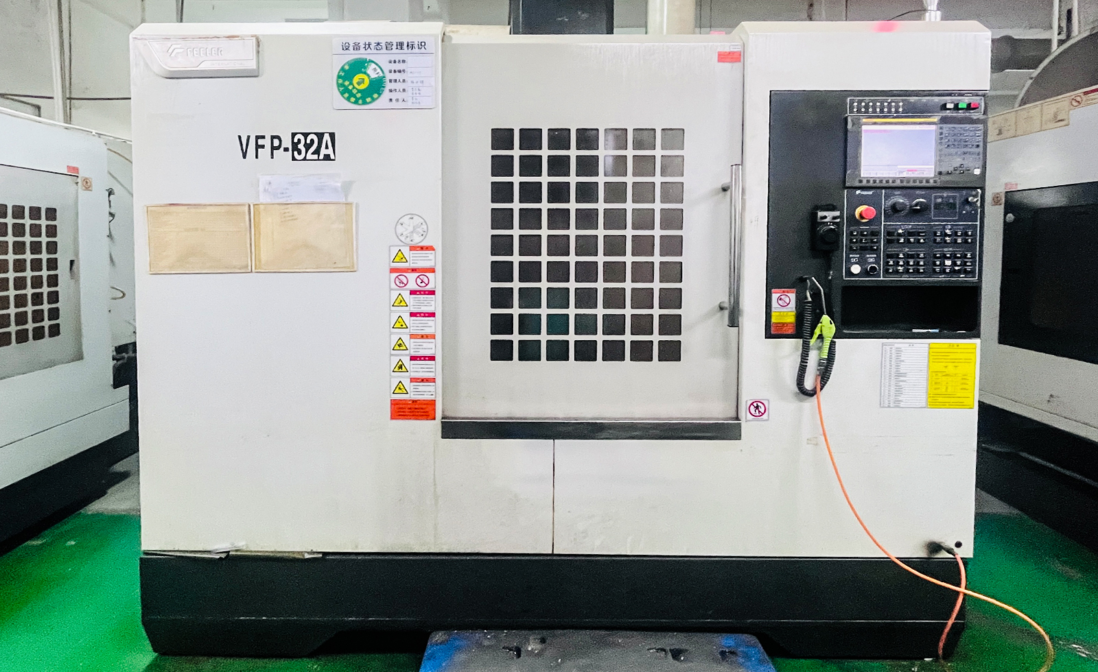 FEELER VFP-32A 4-Axis Vertical Machining Center